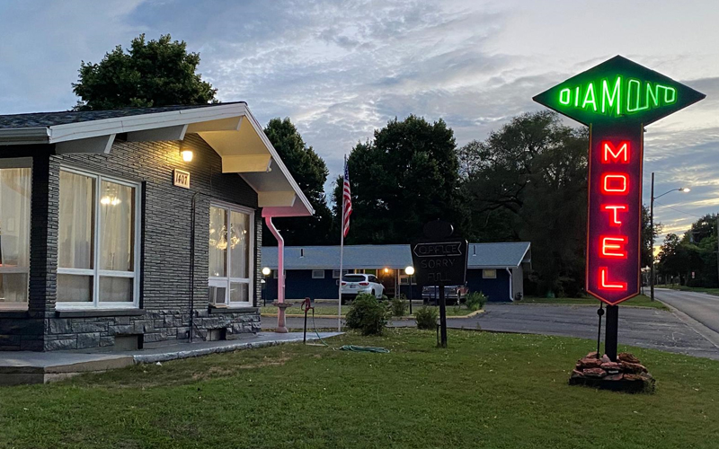 Book Motel with Free WIFI in Abilene, KS